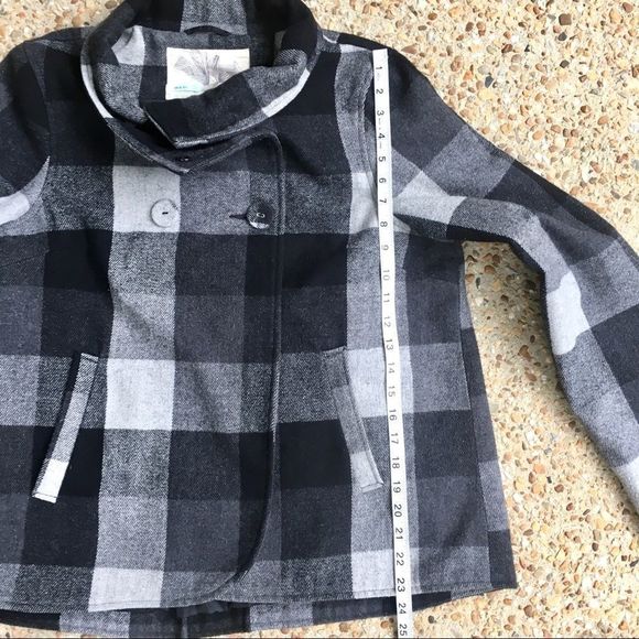 UO Kimchi Blue Gray & White Plaid Wool Blend Coat - Picture 6 of 9